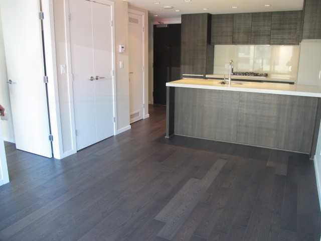 1351 Continental St - Photo 6 of 11