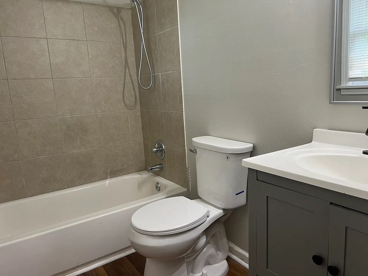 284 Spellman St Nw - Photo 4 of 10