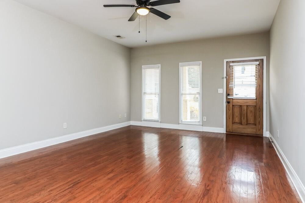49 Celtic Ct - Photo 7 of 16