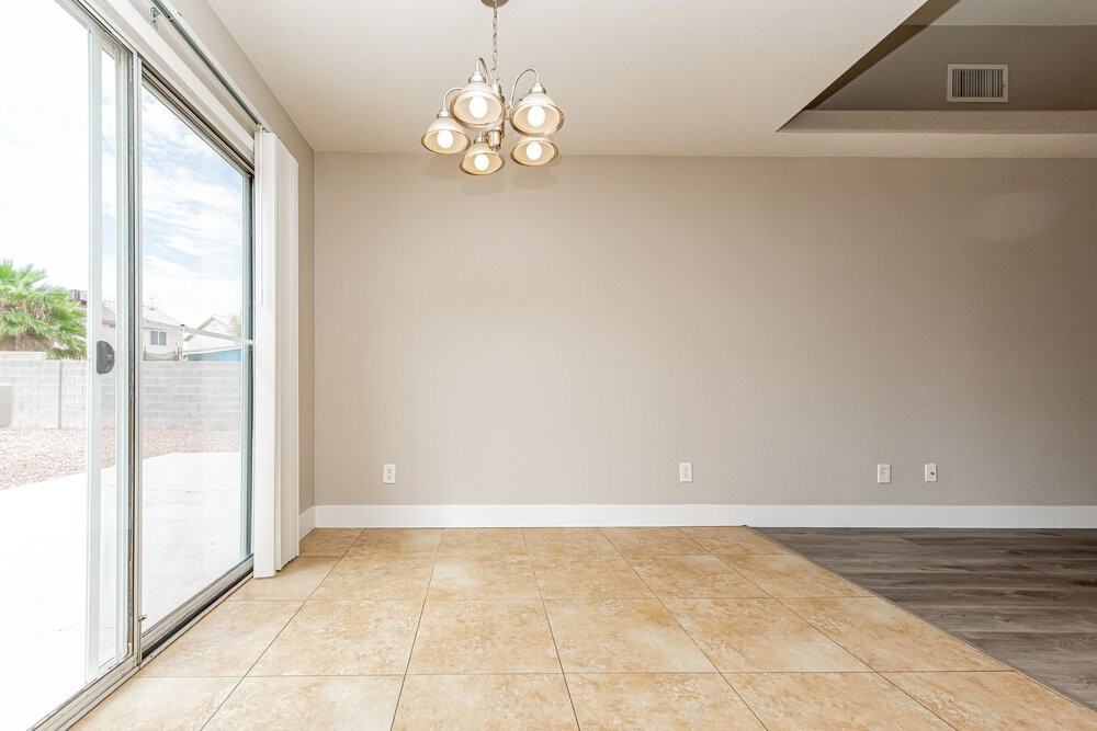 7409 Hickory Hills Dr - Photo 5 of 16