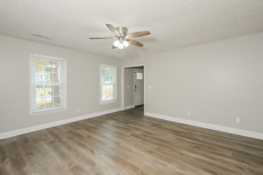 1265 Grayland Hills Dr - Photo 6 of 18