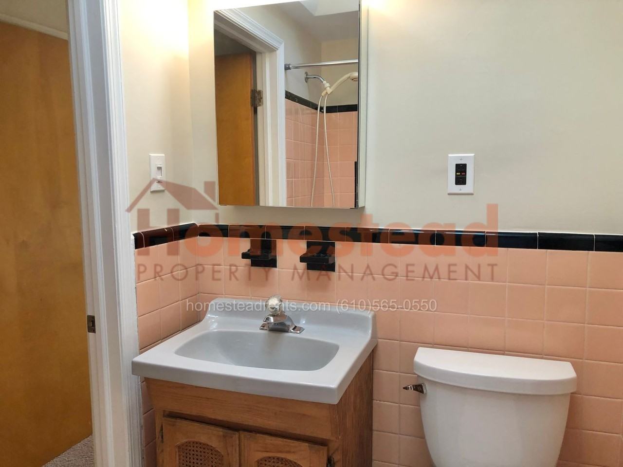 288 N Oak Ave - Photo 5 of 21