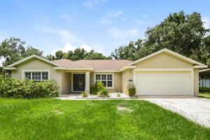 featured image of 35221 W Griffin Dr