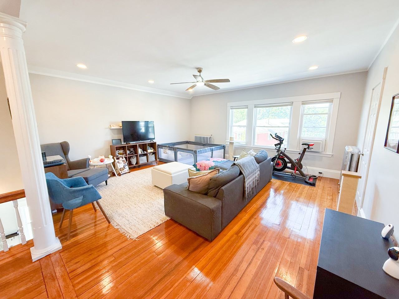 410 S Huntington Ave #3