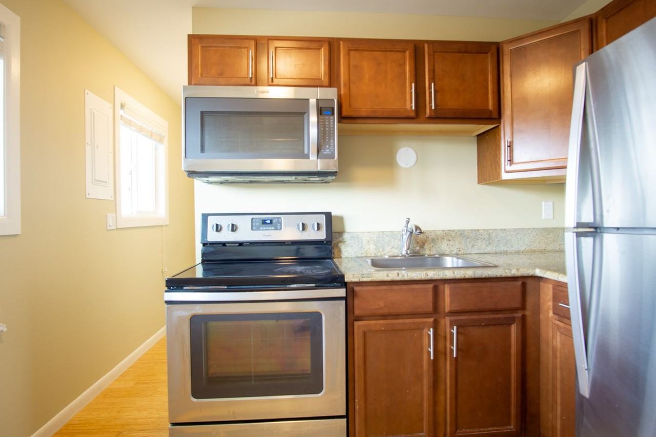 7532 N Ida Ave - Photo 6 of 18