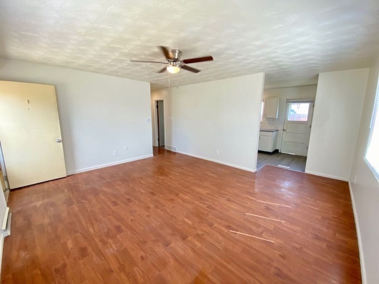 3026 W 8th Street Rd - Photo 3 of 9