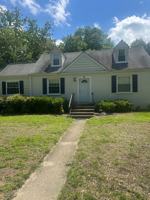 featured image of 903 Willow Lawn Dr