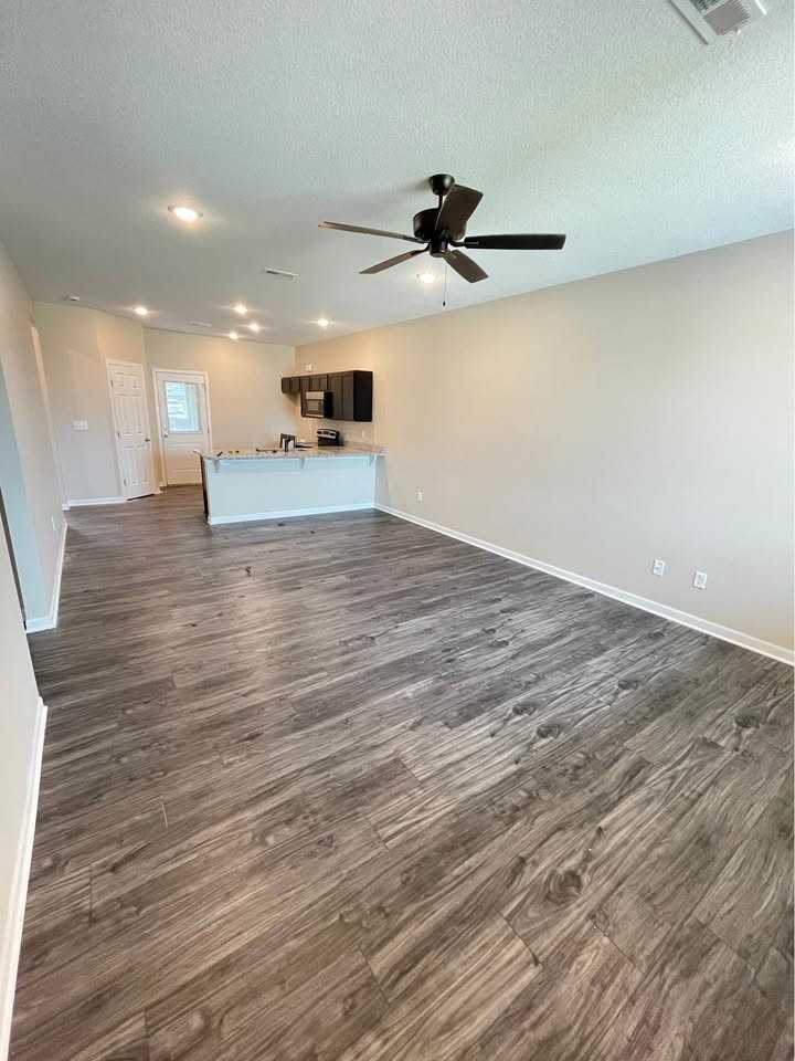 5303 N Toben Ct #5303 - Photo 3 of 15