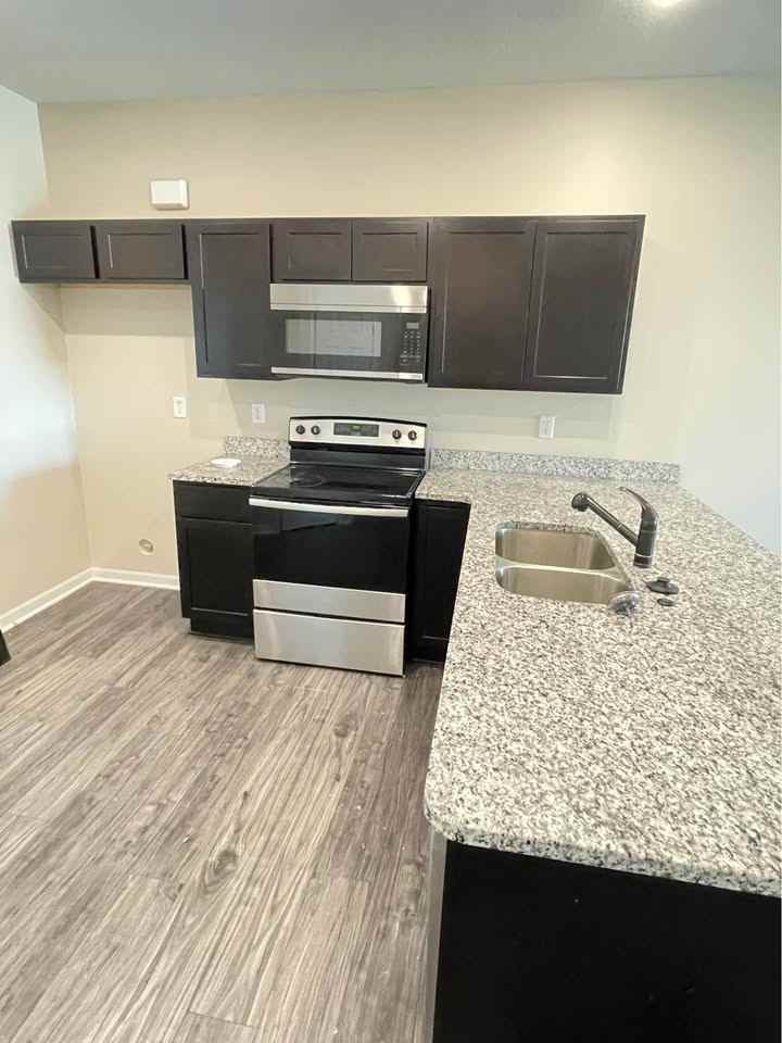 5303 N Toben Ct #5303 - Photo 5 of 15