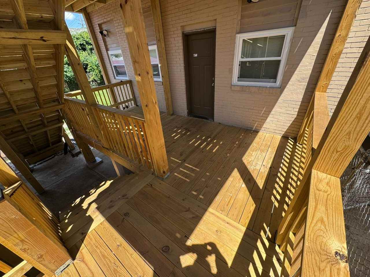 2918 Walnut Street - Photo 5 of 34