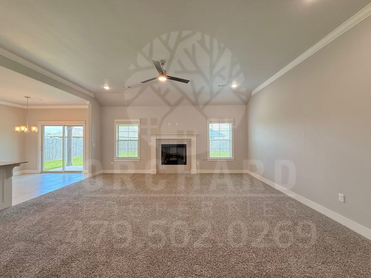 904 Maple View St - Photo 4 of 22
