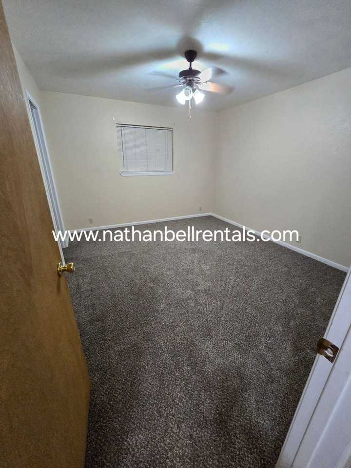 3025 Abbott Ln - Photo 2 of 16