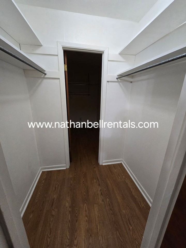3025 Abbott Ln - Photo 6 of 16
