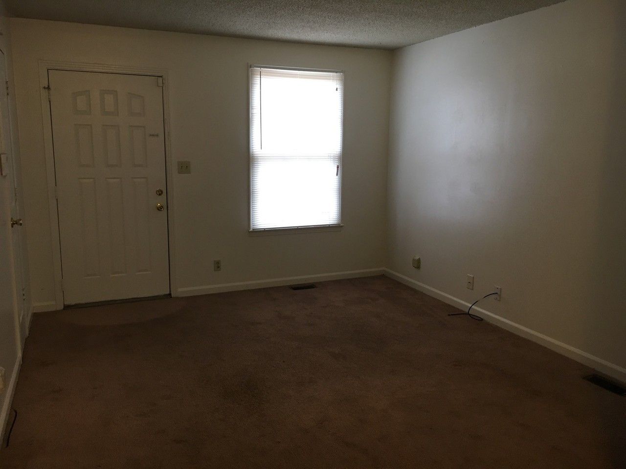 838 Central Ave - Photo 2 of 8