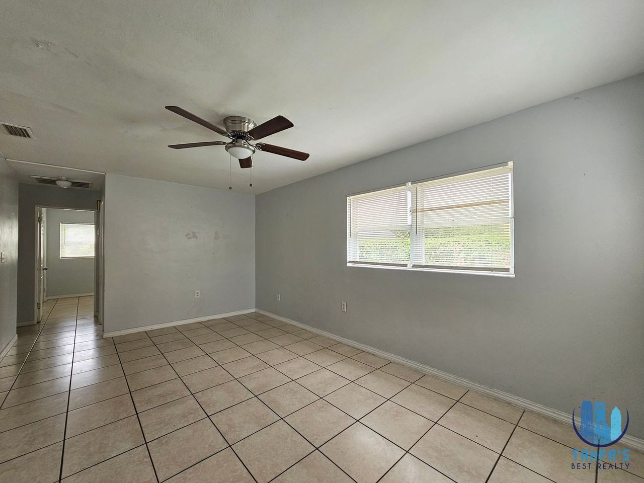 1212 W Marjorie St - Photo 3 of 16