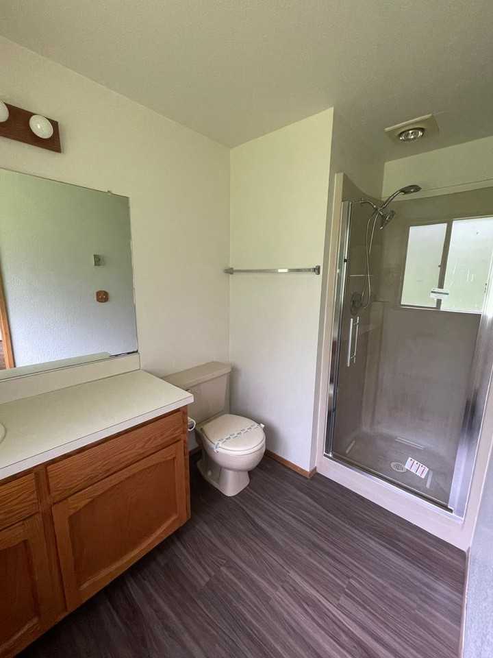 1397 Zylstra Rd - Photo 7 of 11
