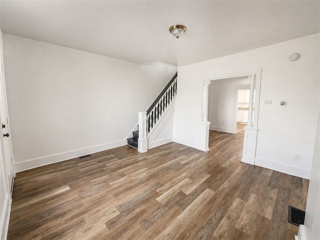 2238 N Pine St - Photo 3 of 18