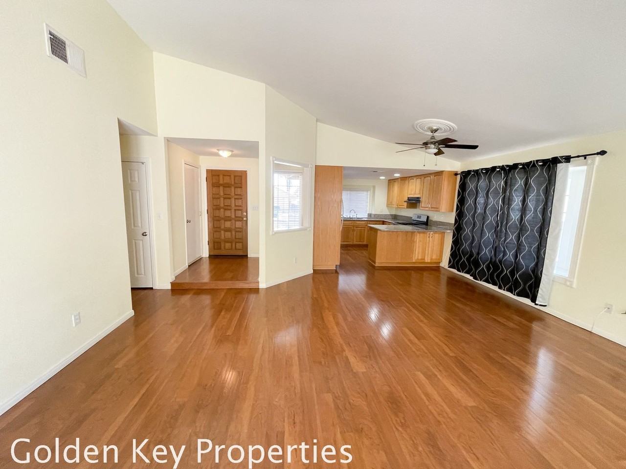 165 Paseo Marguerita - Photo 3 of 11
