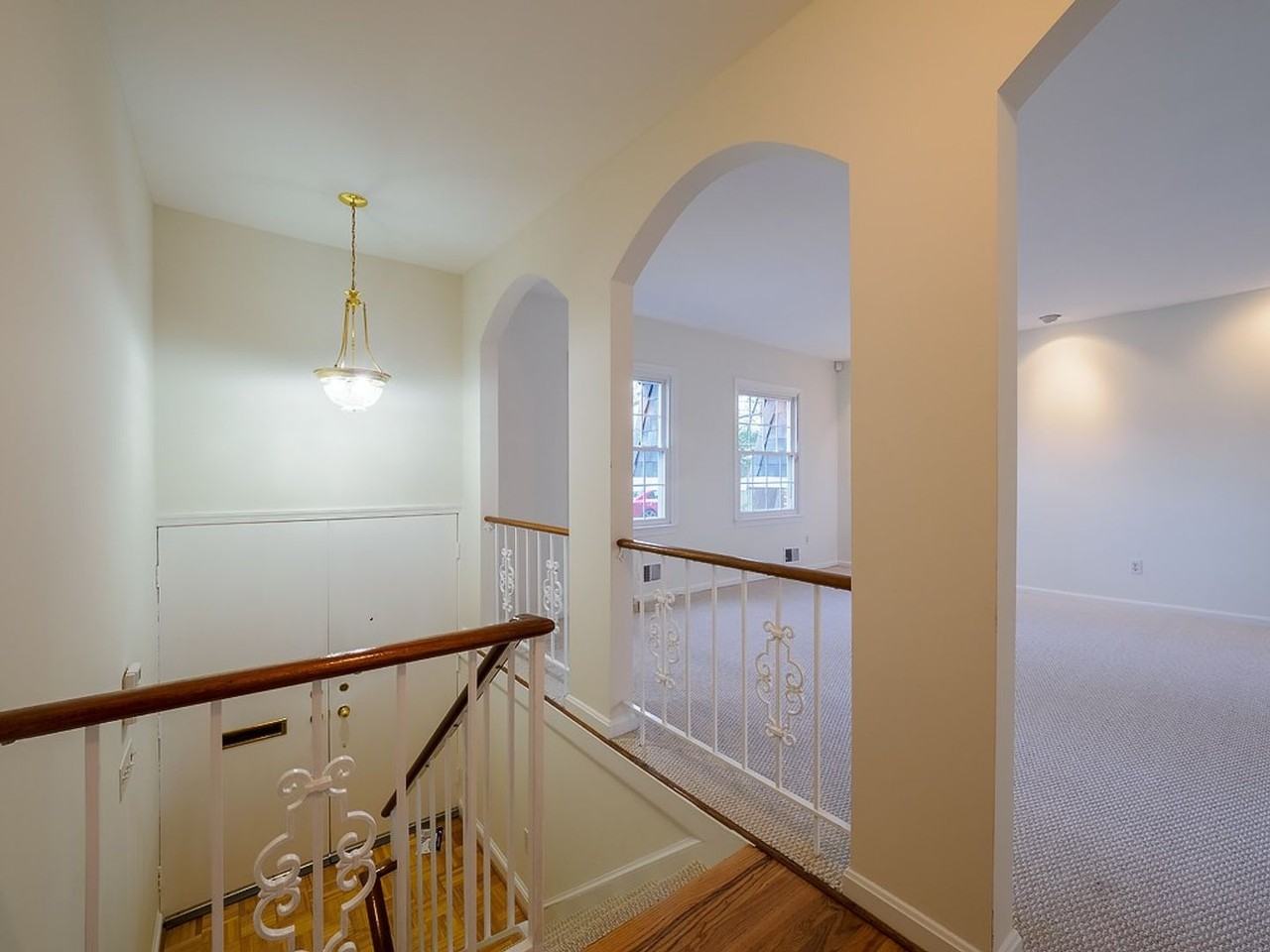 2702 Navarre Dr - Photo 2 of 45