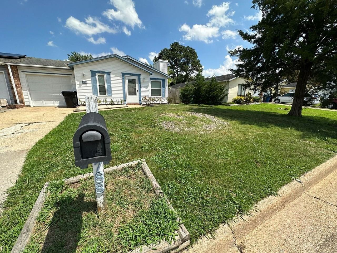 1788 Solar Ln