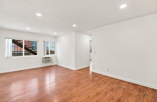 956 Elden Ave - Photo 1 of 1