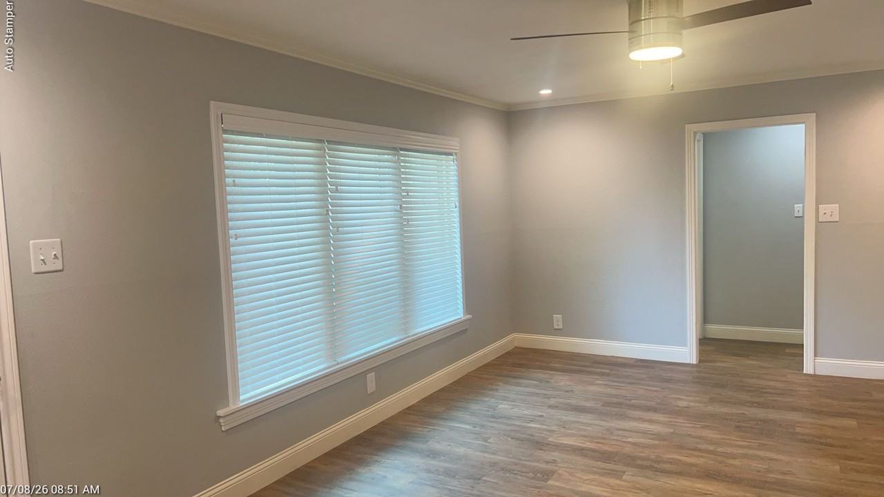 104 Varsity Cir - Photo 5 of 44