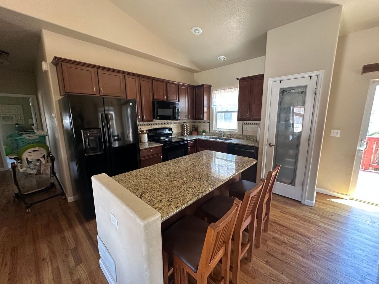 7615 Teocalli Pt - Photo 2 of 19