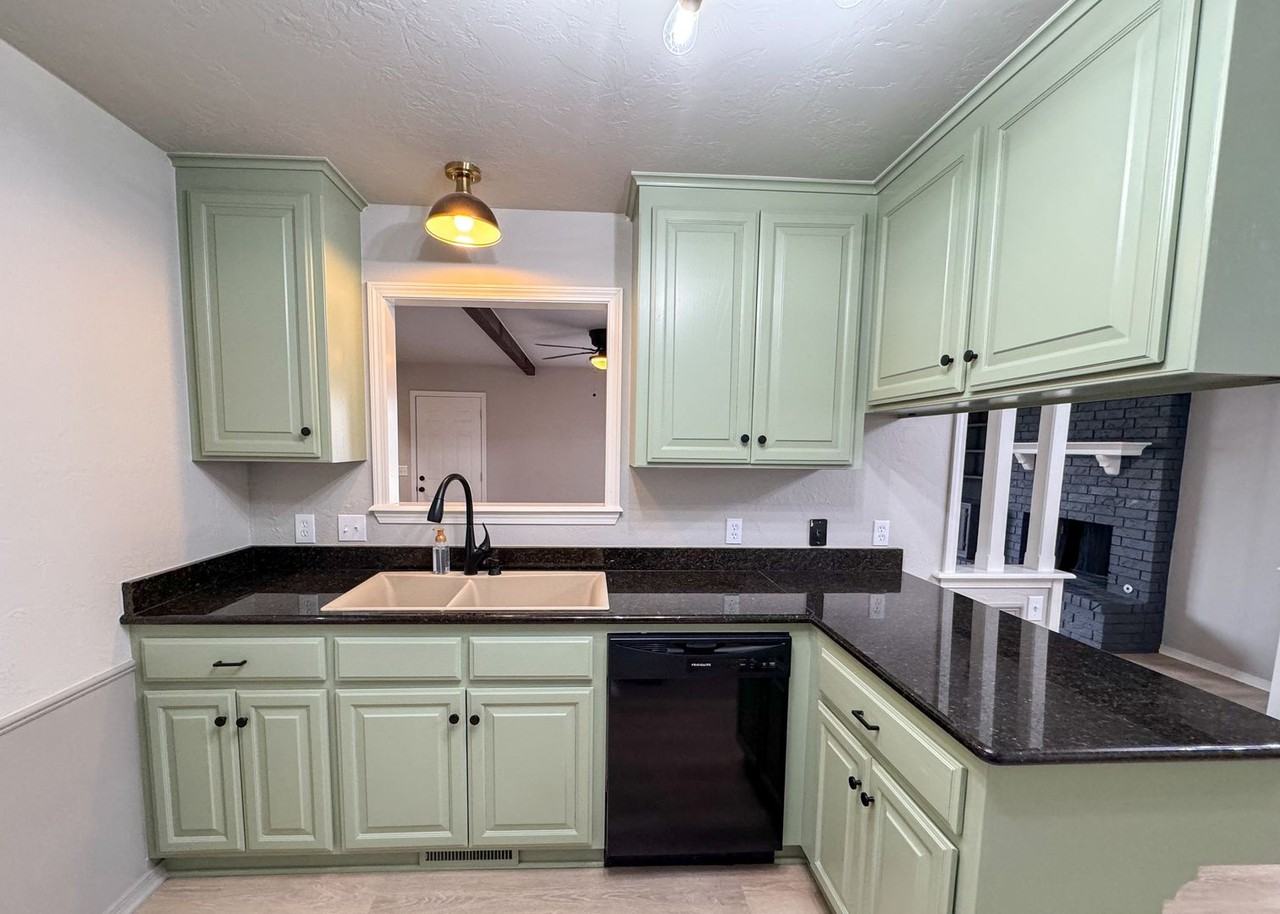 7030 Elk Canyon Rd - Photo 5 of 31