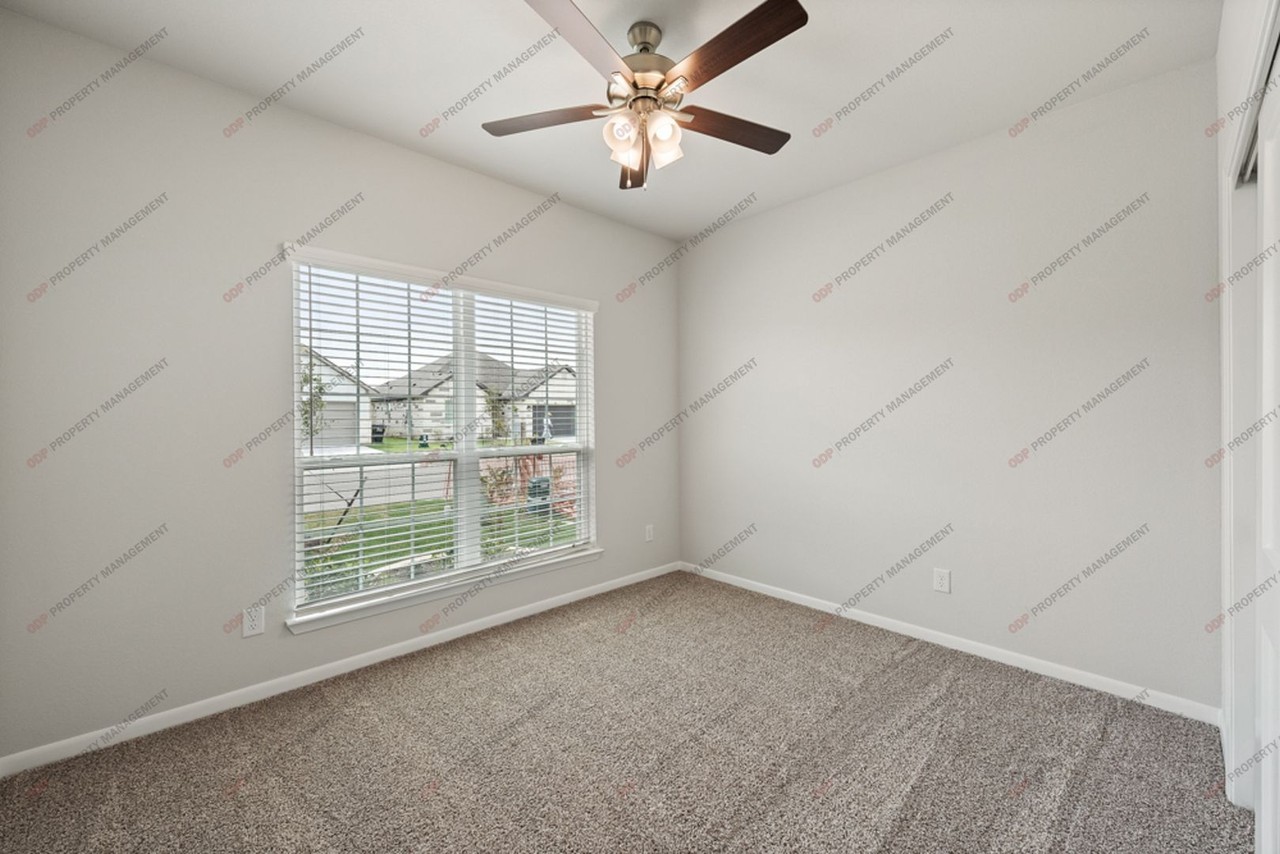 2608 Wasilla Dr - Photo 3 of 30