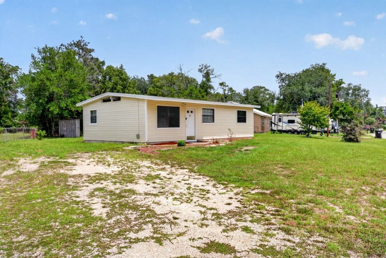255 Woodside Dr - Photo 4 of 25