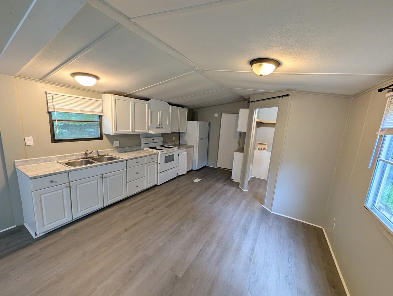 135 Ransdell Ln #1 - Photo 2 of 10
