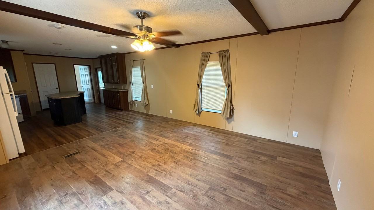 4334 Brannon Rd - Photo 2 of 21