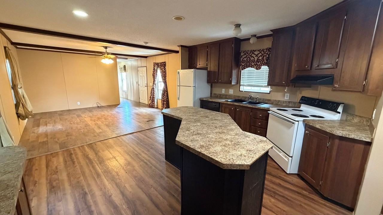4334 Brannon Rd - Photo 5 of 21