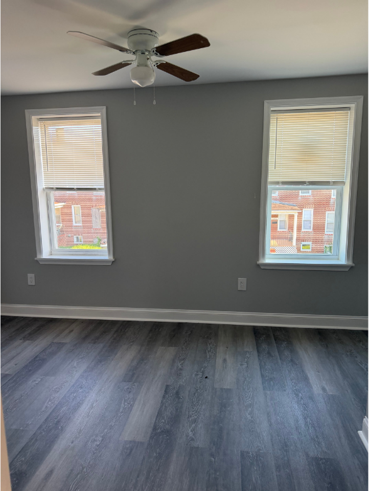 3317 Ravenwood ave - Photo 6 of 26