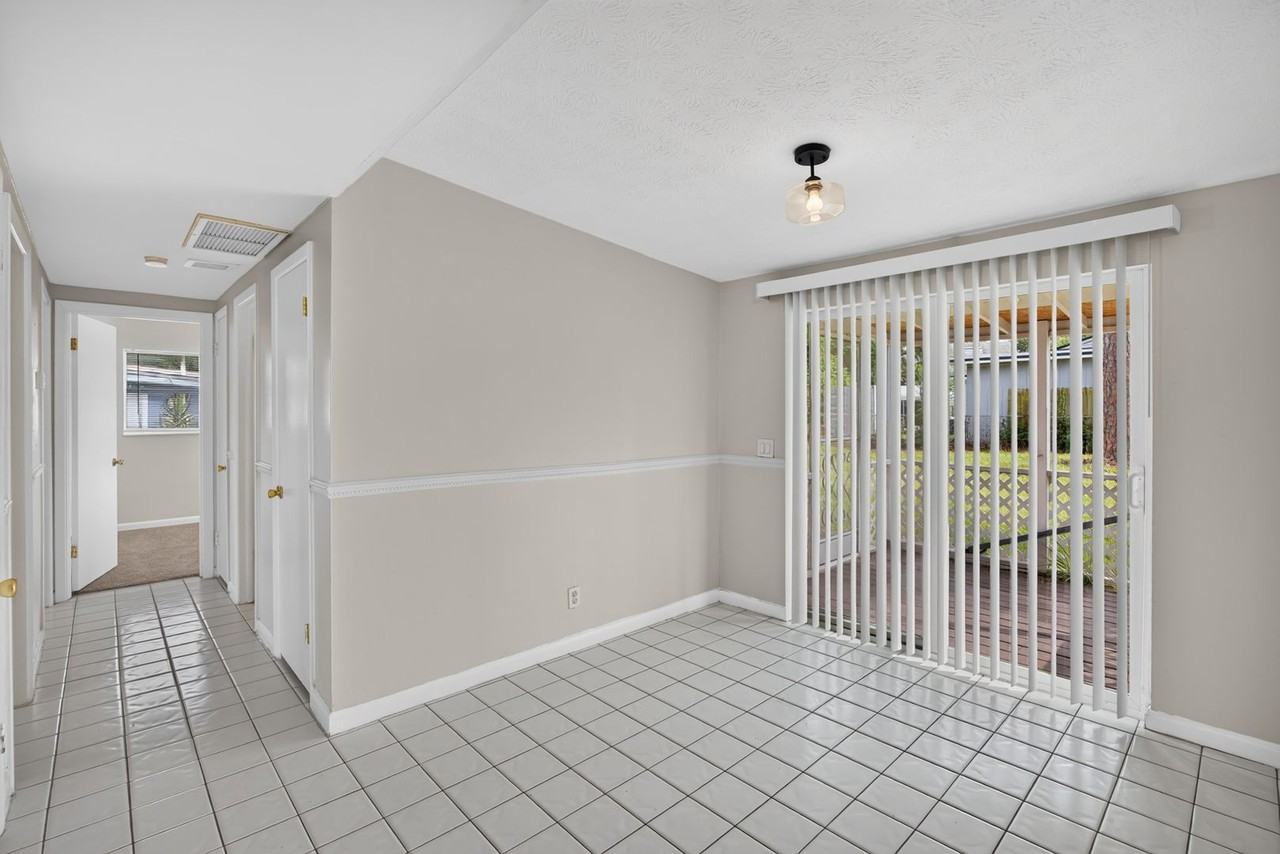 87 Saratoga Cir S - Photo 5 of 40