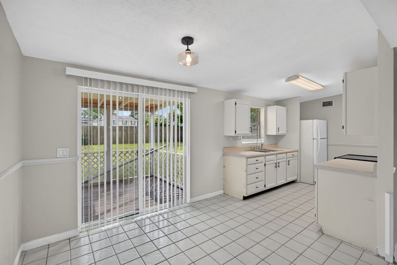87 Saratoga Cir S - Photo 6 of 40