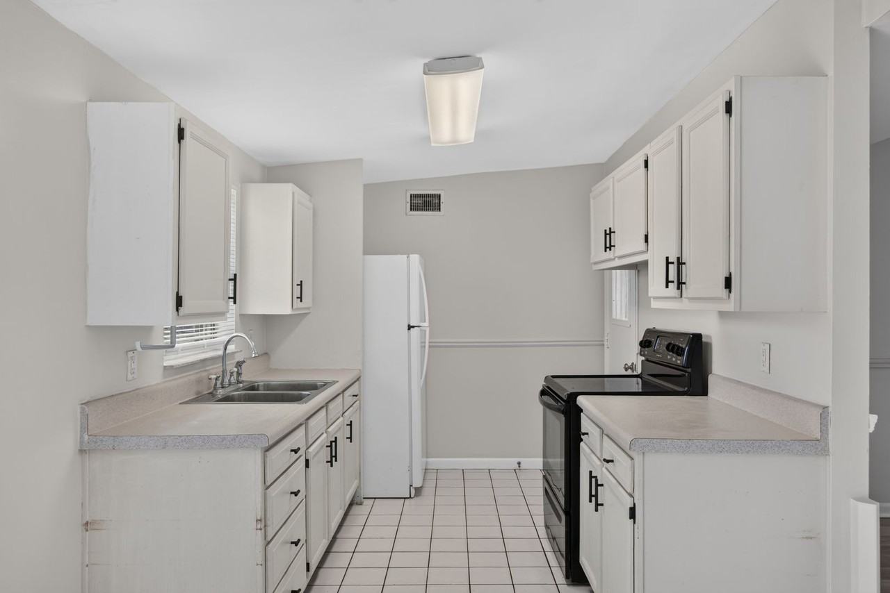 87 Saratoga Cir S - Photo 7 of 40