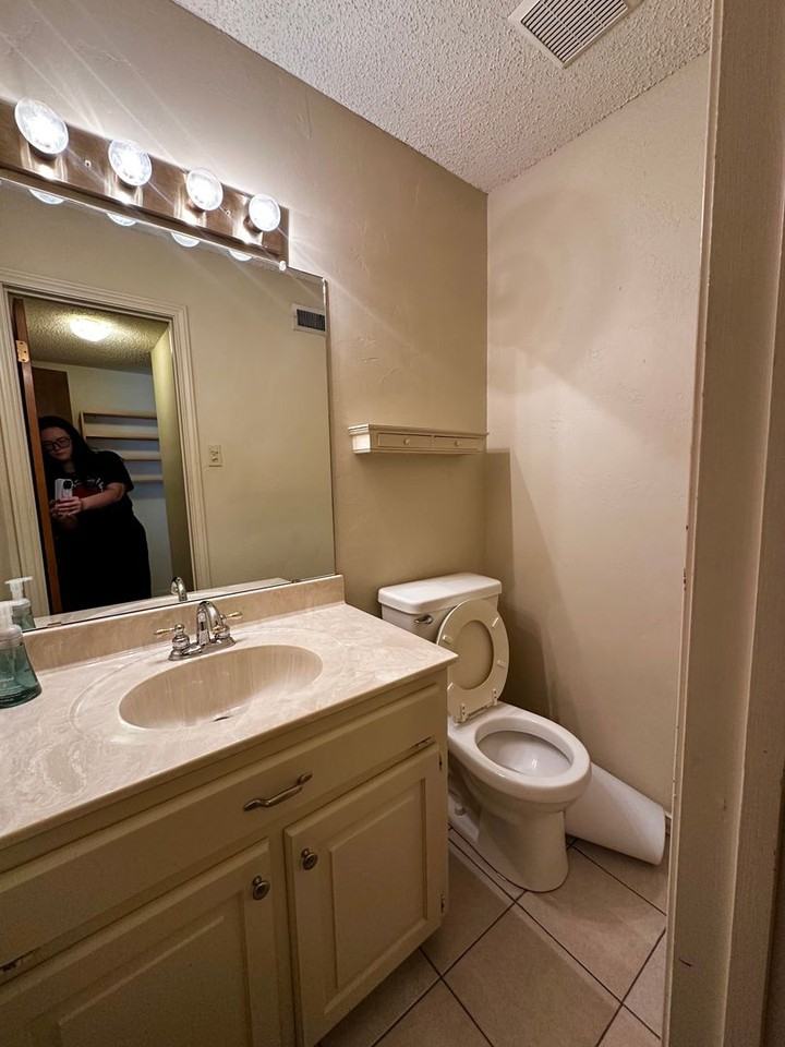 1824 S 8th St - Photo 7 of 20