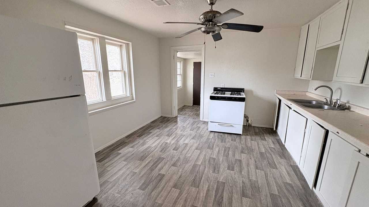 501 E 3rd St - Photo 2 of 16
