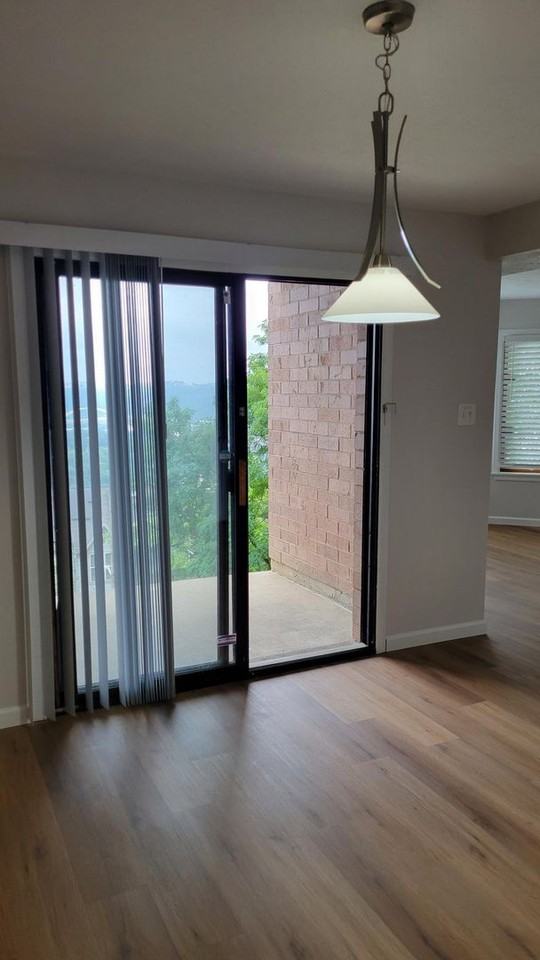 1845 Clayton Ave - Photo 4 of 40