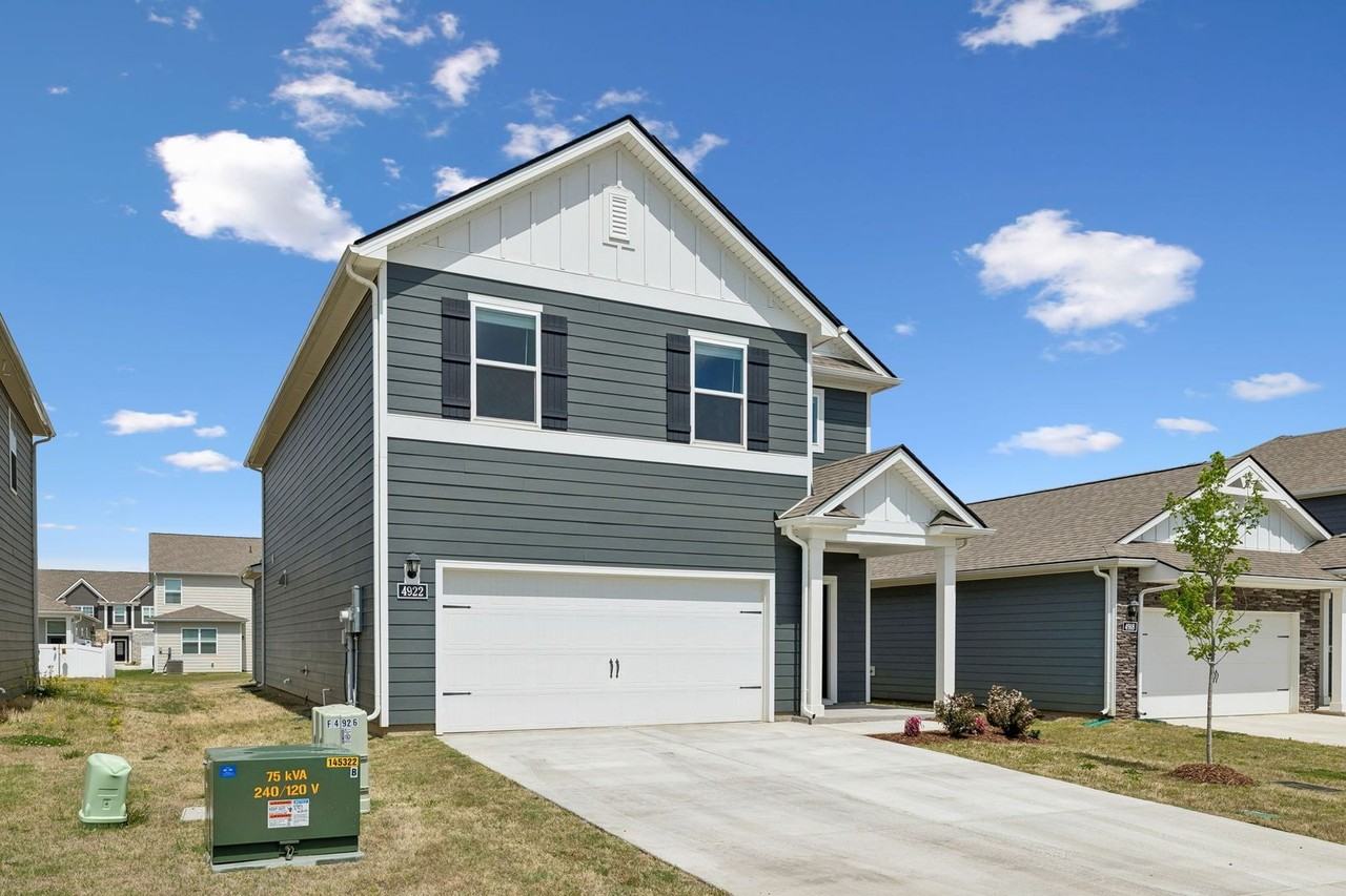 4922 Barnburgh Ln - Photo 3 of 50