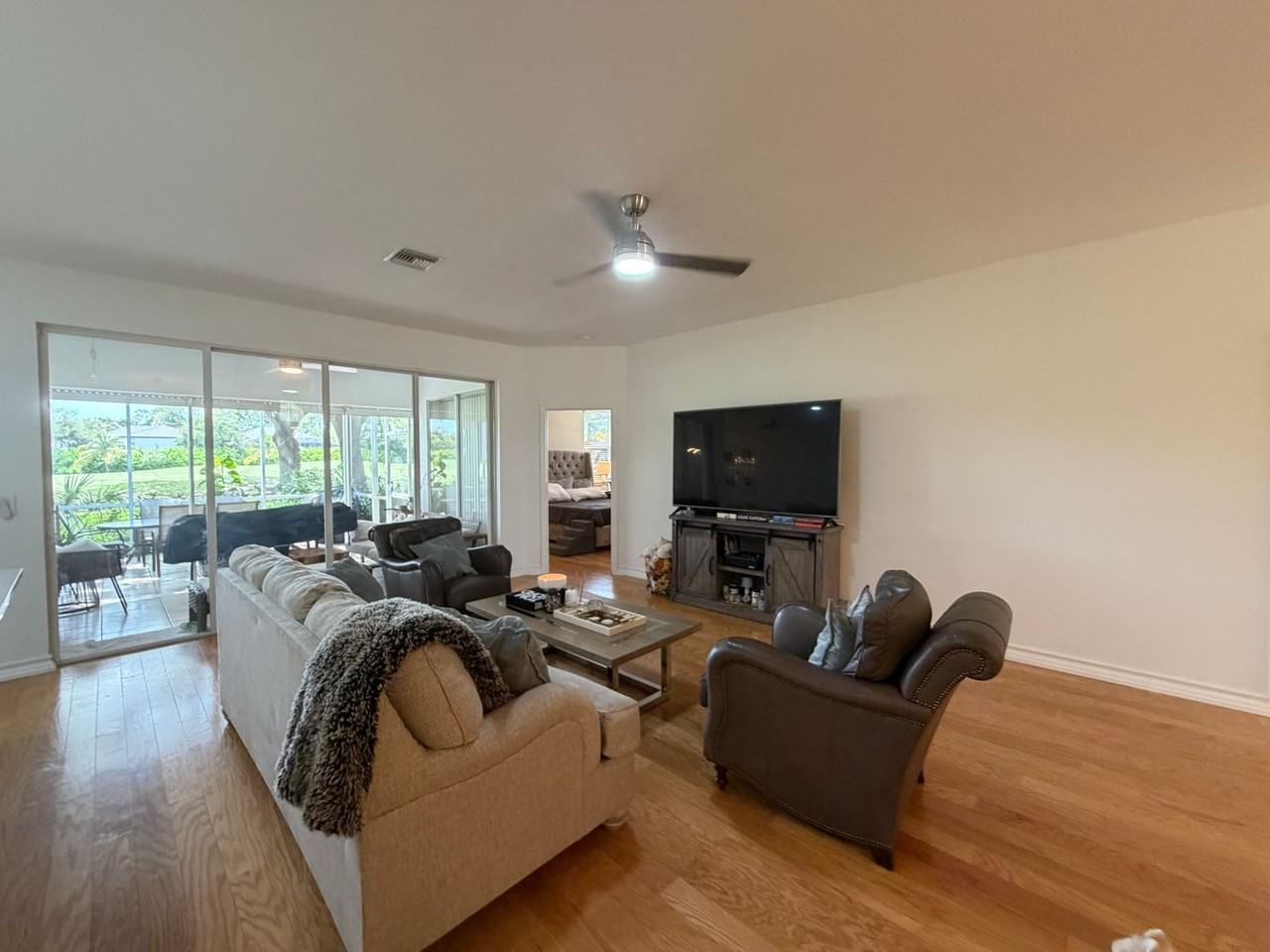 2260 Heritage Greens Dr - Photo 2 of 21