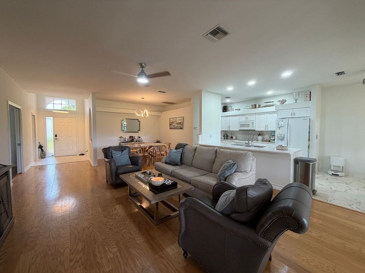 2260 Heritage Greens Dr - Photo 4 of 21