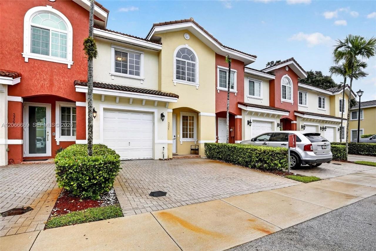 5337 5337 SW 40th Avenue 5337, Dania Beach, FL 33314 - 6728 #6728 - Photo 5 of 16