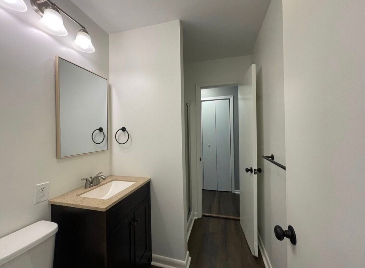 206 Challenger Street - Photo 6 of 18