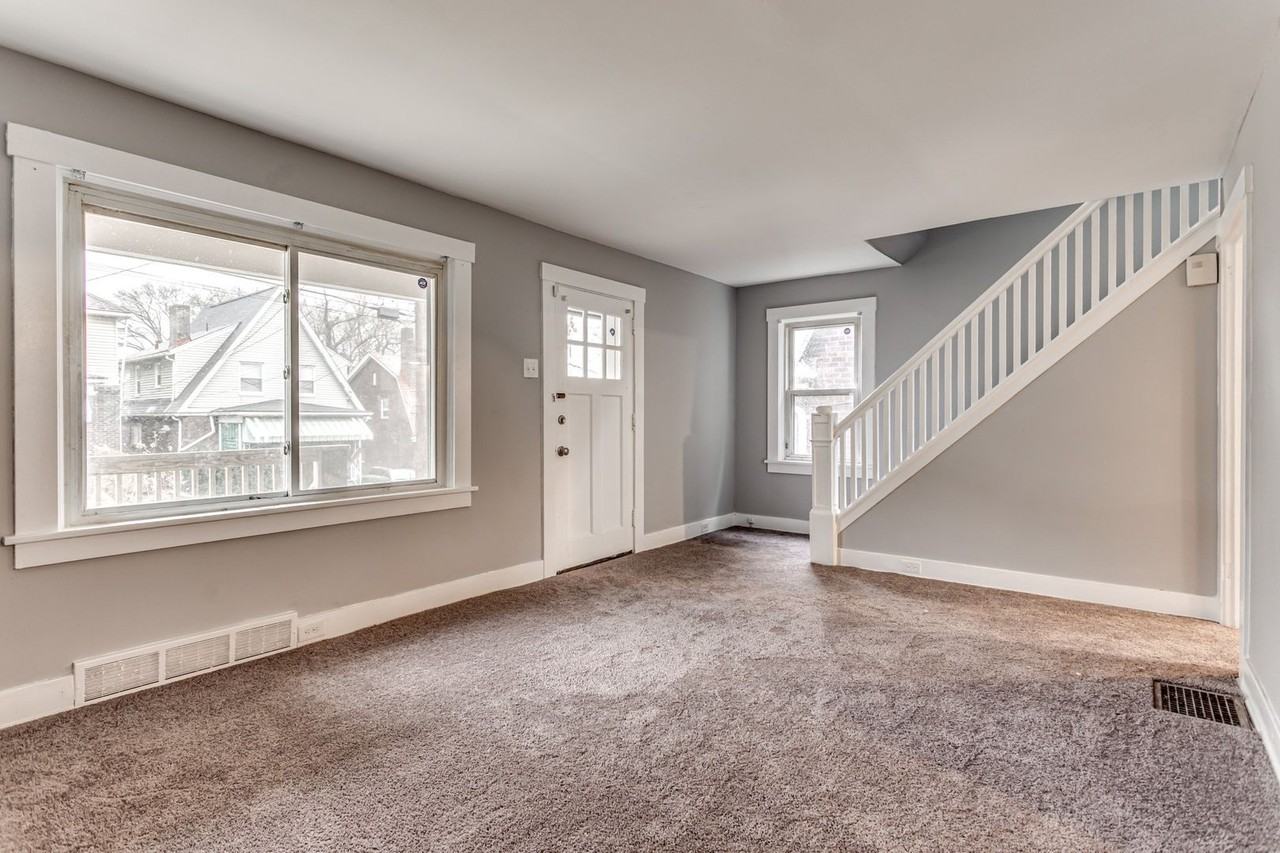 2608 Belmar Pl - Photo 5 of 26