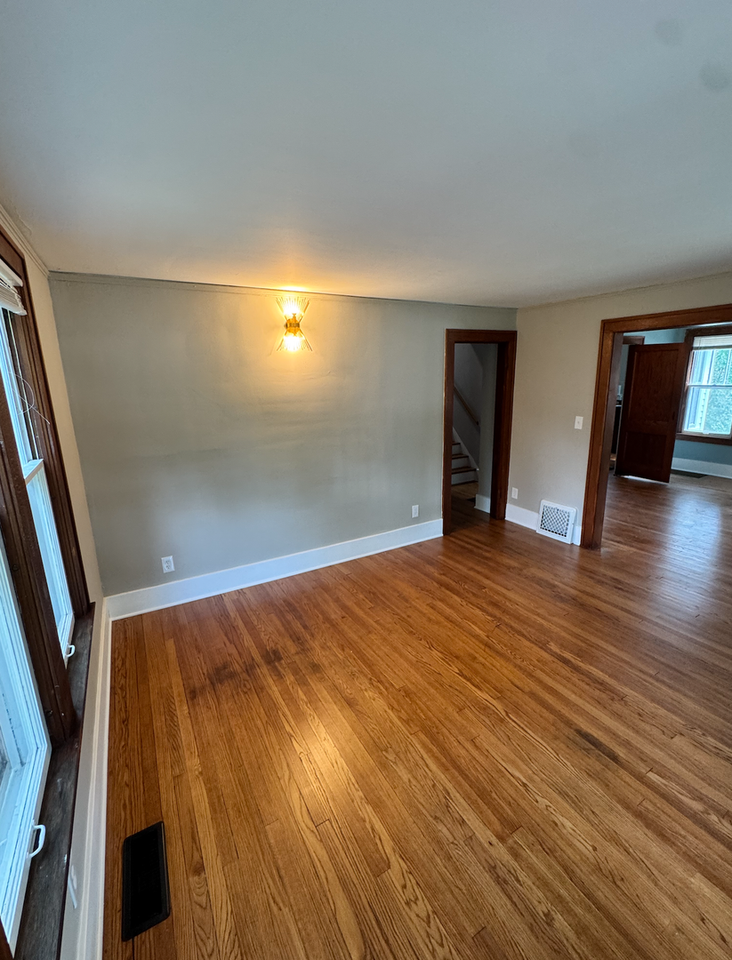 1625 S Maple Rd - Photo 4 of 50