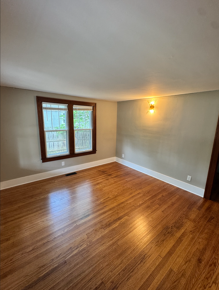 1625 S Maple Rd - Photo 5 of 50