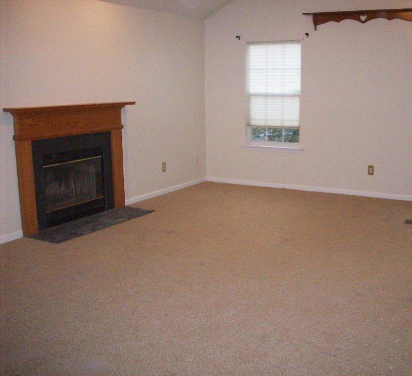 312 Tharpe Dr - Photo 5 of 8