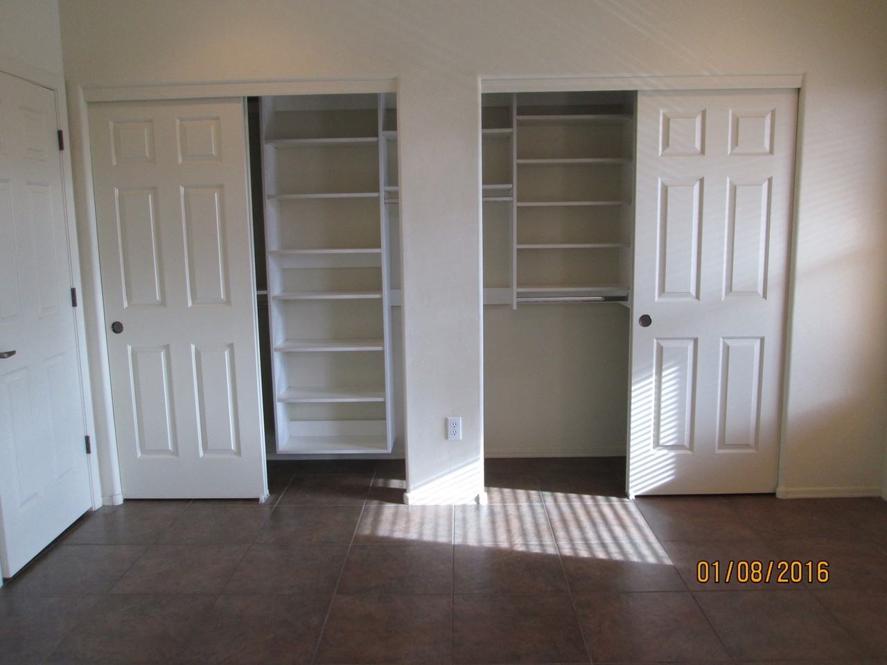 993 993 S Throne #ST - Photo 5 of 9